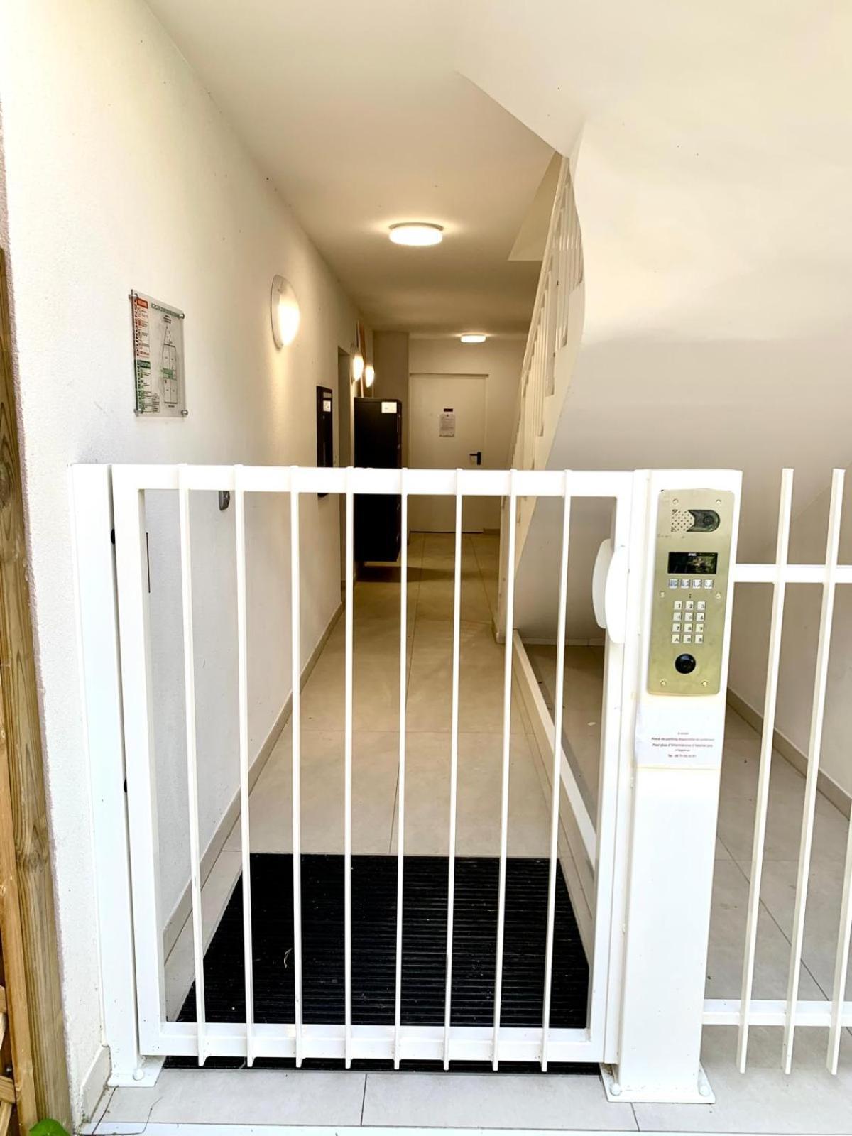 Appartement Cosy Disneyland Montévrain Eksteriør billede